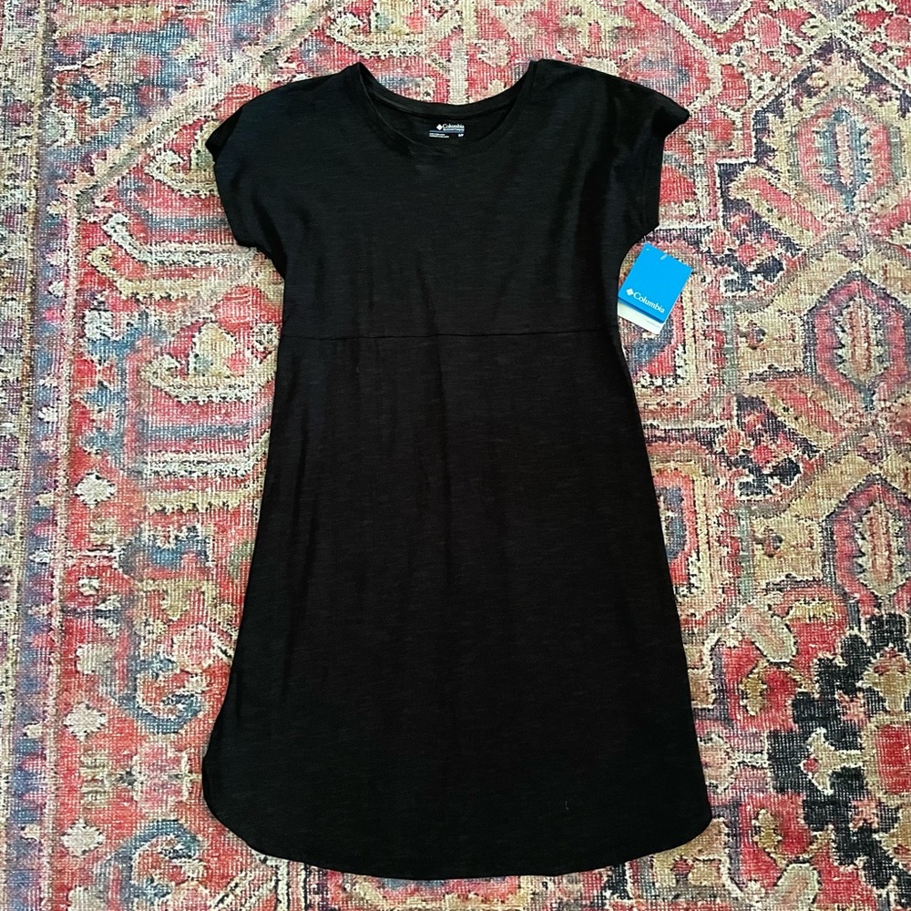 Columbia black dress